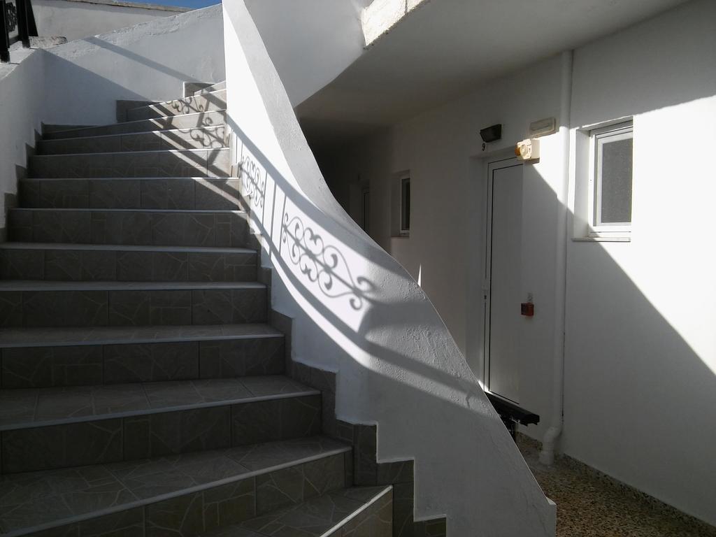 Maria Studios And Apartments ฮารากิ ภายนอก รูปภาพ