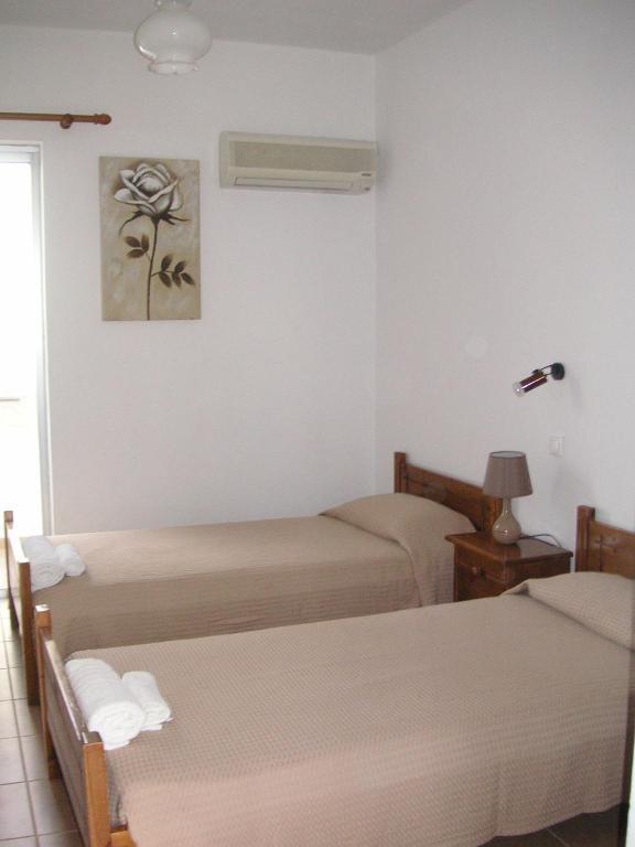 Maria Studios And Apartments ฮารากิ ห้อง รูปภาพ